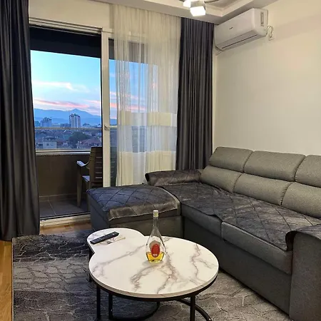 Remote Work - Apartment *